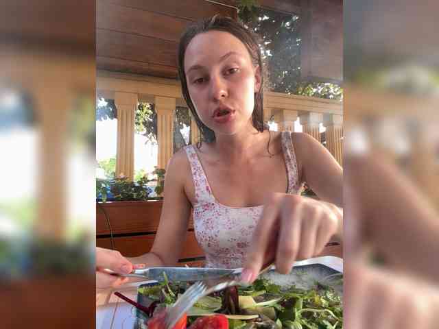 LivLauren webcam