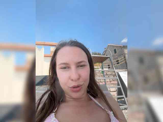 LivLauren webcam