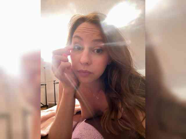 LivLauren webcam
