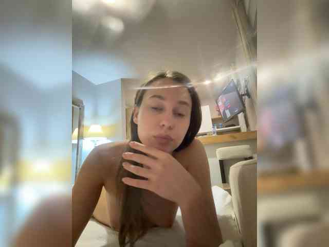 LivLauren webcam