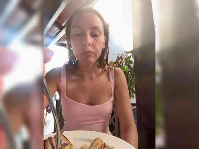 LivLauren webcam