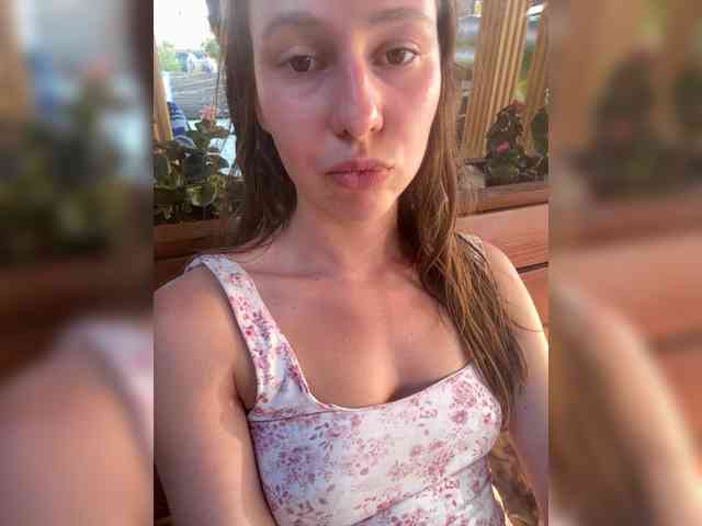 LivLauren webcam