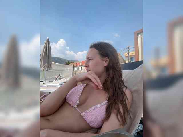 LivLauren webcam