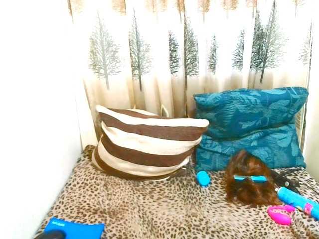 Ebonybloom69 live cam on BongaCams