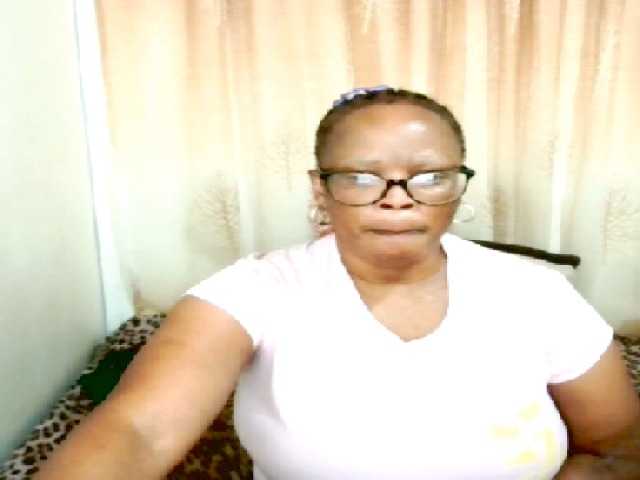 Ebonybloom69 live cam