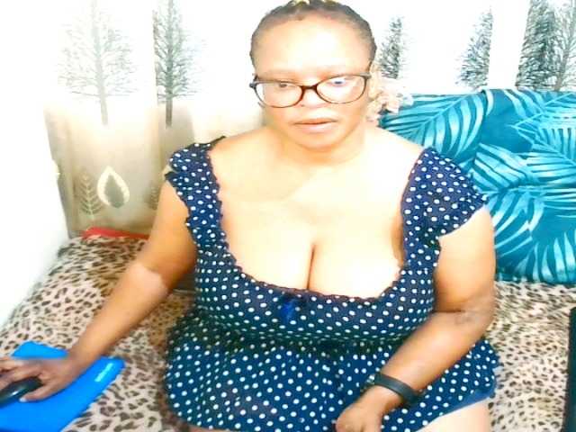 Ebonybloom69
