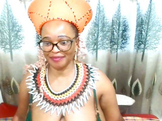Ebonybloom69 live cam on BongaCams
