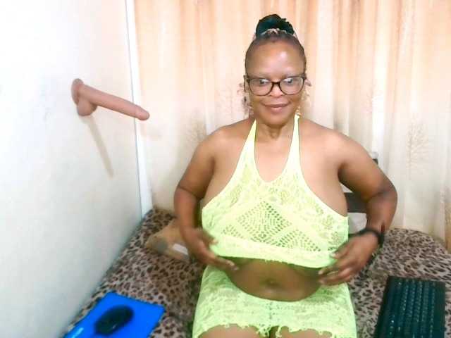 Ebonybloom69