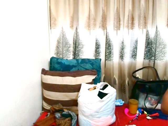 Ebonybloom69 live cam on BongaCams