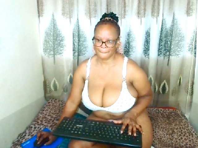 Ebonybloom69
