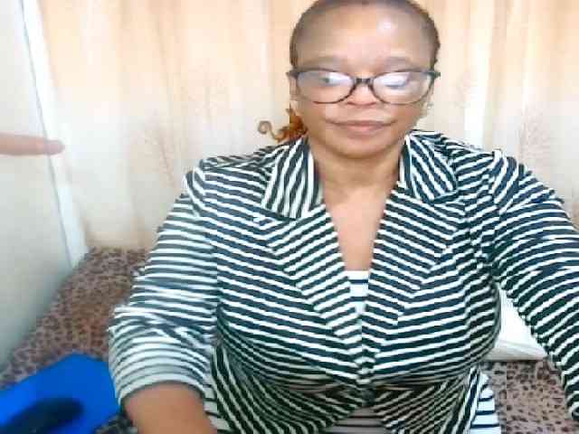 Ebonybloom69 webcam