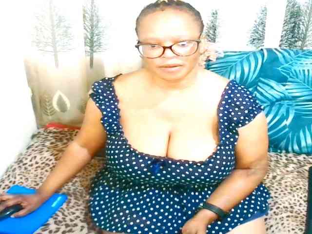 Ebonybloom69 webcam