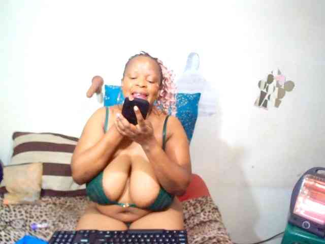 Ebonybloom69 webcam