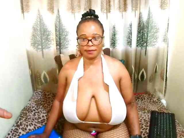 Ebonybloom69