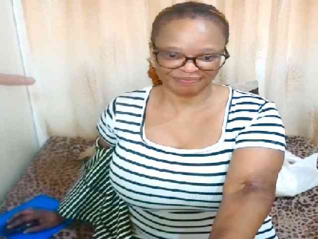 Ebonybloom69 webcam