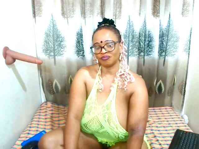 Ebonybloom69