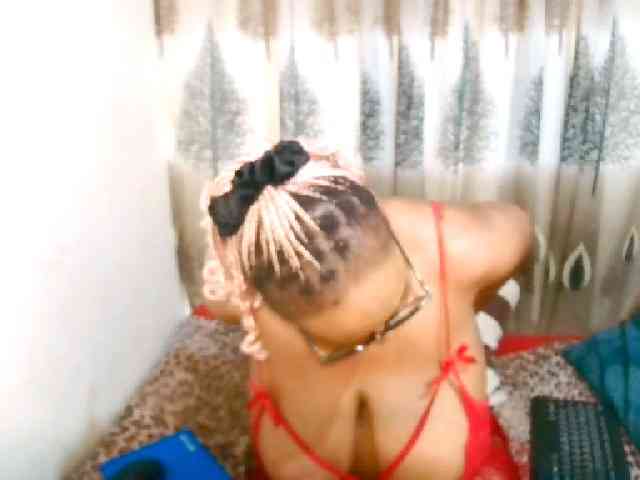 Ebonybloom69 webcam
