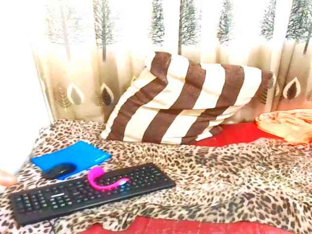 Modella: Ebonybloom69