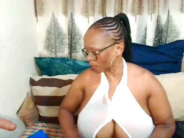 Ebonybloom69