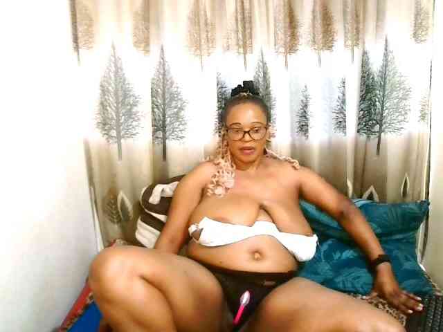 Ebonybloom69