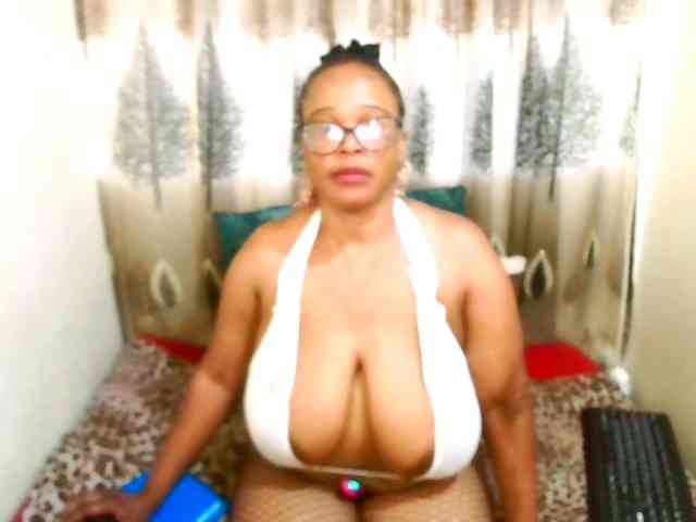 Ebonybloom69