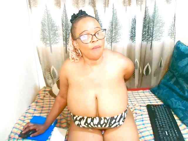 Ebonybloom69 webcam