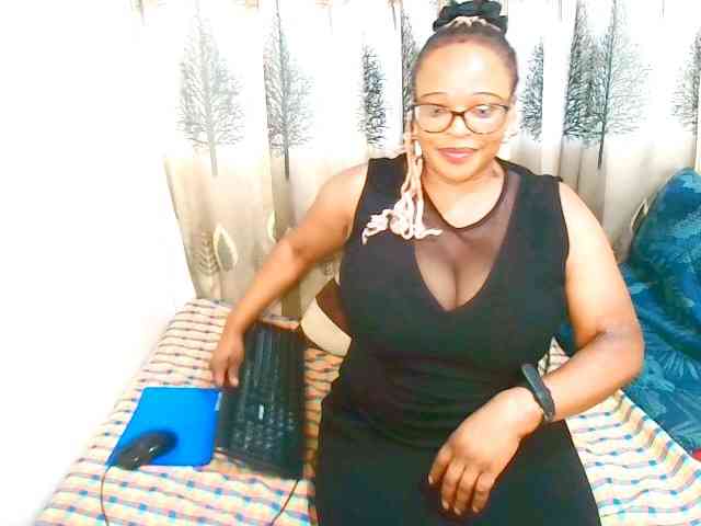 Ebonybloom69 webcam