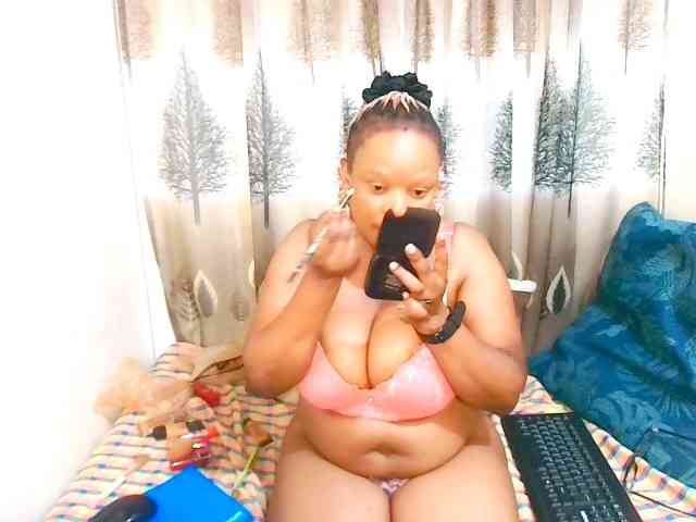 Ebonybloom69 webcam