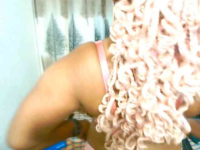 Ebonybloom69 webcam