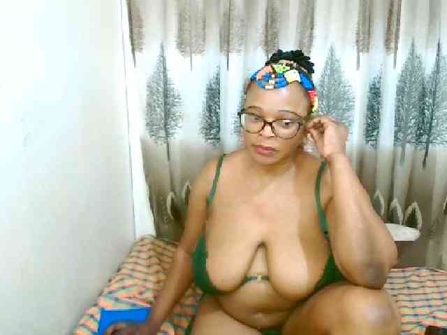 Ebonybloom69 webcam