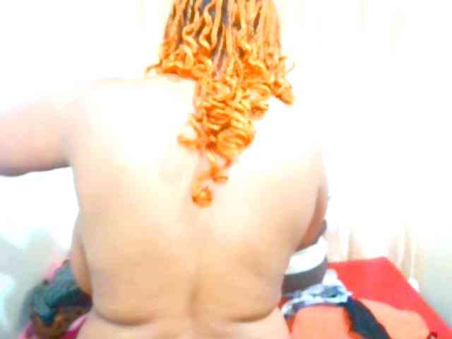 Modella: Ebonybloom69