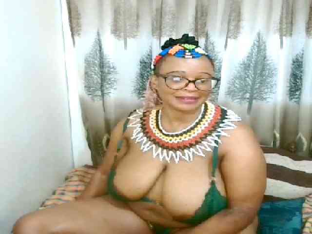 Ebonybloom69