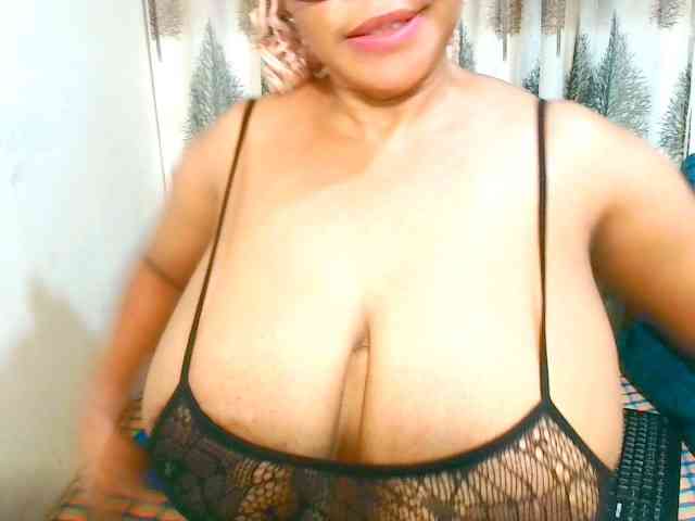 Ebonybloom69 webcam