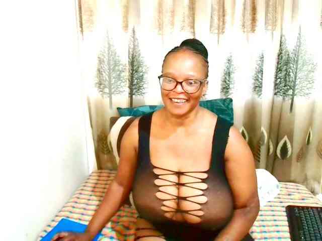 Ebonybloom69