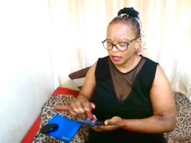 Ebonybloom69 webcam