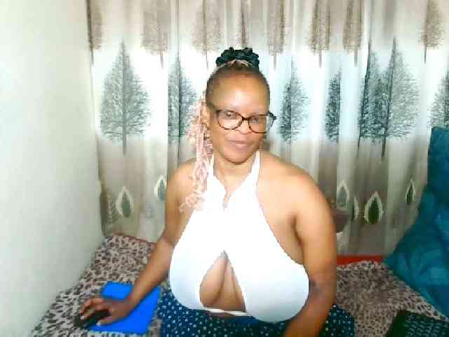 Ebonybloom69