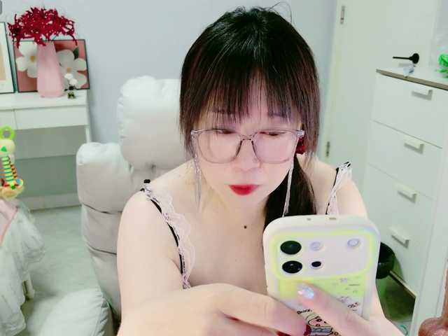 XantheBloom live cam on BongaCams