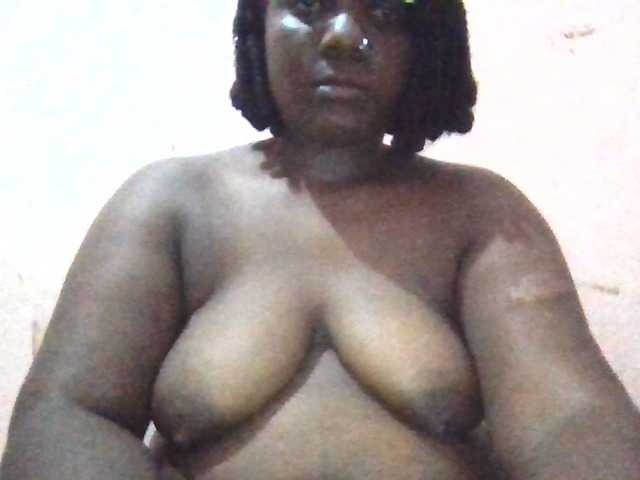 Milky-ebony webcam