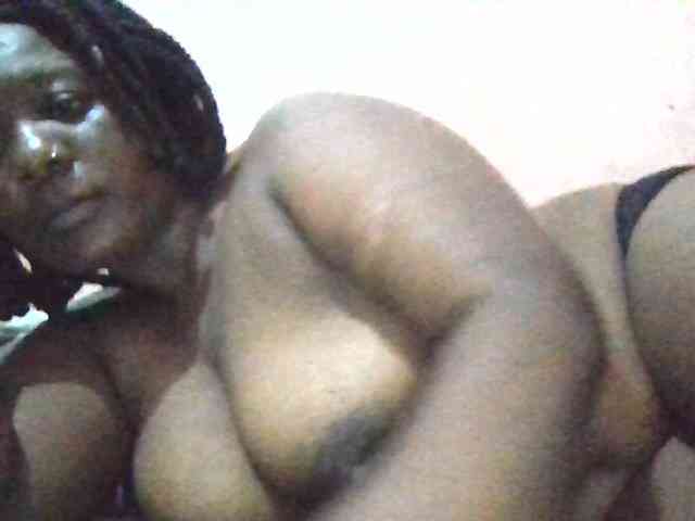 Milky-ebony webcam