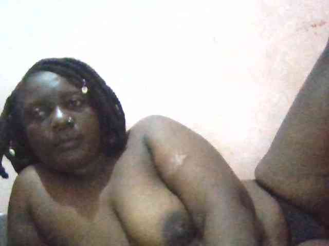 Milky-ebony webcam