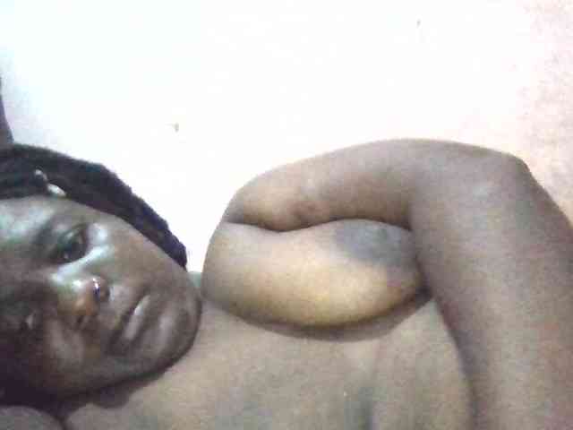 Milky-ebony webcam