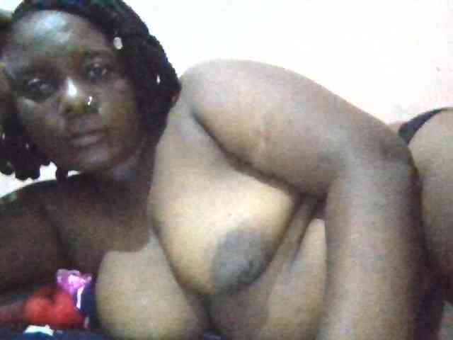 Milky-ebony webcam
