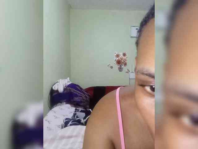 Fellafaith123 webcam