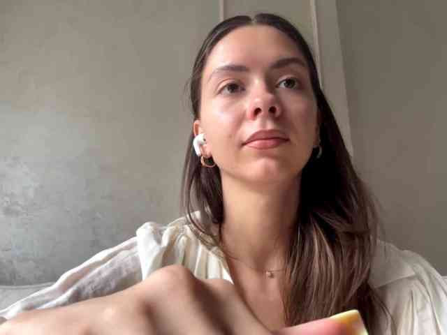 LaniGershman webcam