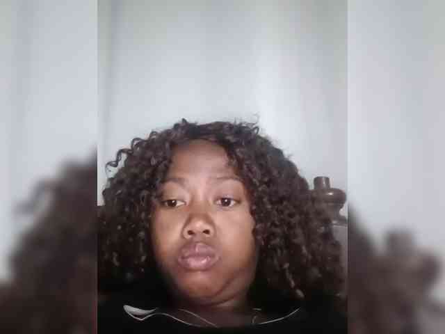 Lili82