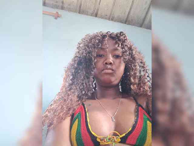 Lili82
