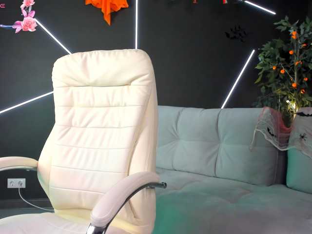 EllaFex, en vivo ahora en BongaCams