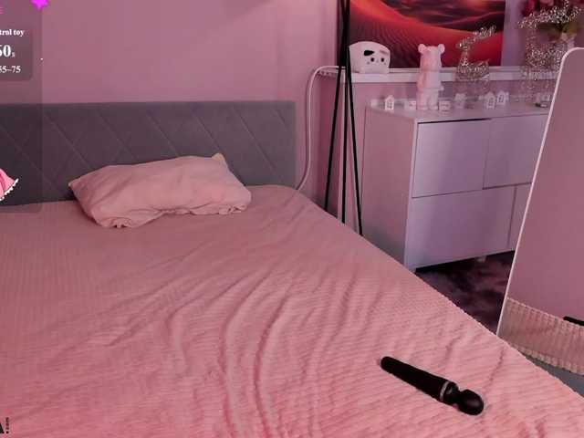 EllaFex live webcam show