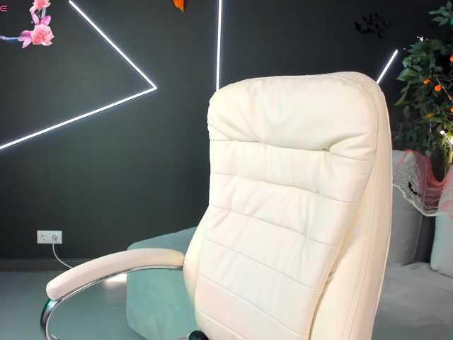 EllaFex, en vivo ahora en BongaCams