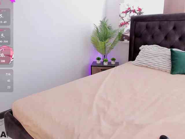 chat cam room EllaFex